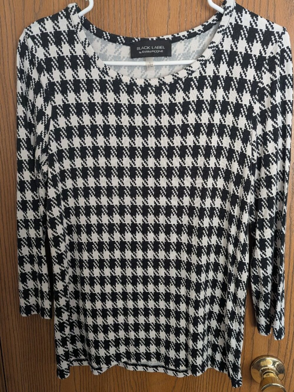 Black Label by Evan Picone 3/4 Sleeve Black/White Houndstooth Pattern Top-S